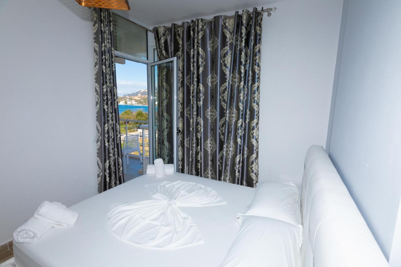 Seaview Apartments Vlore Exterior photo