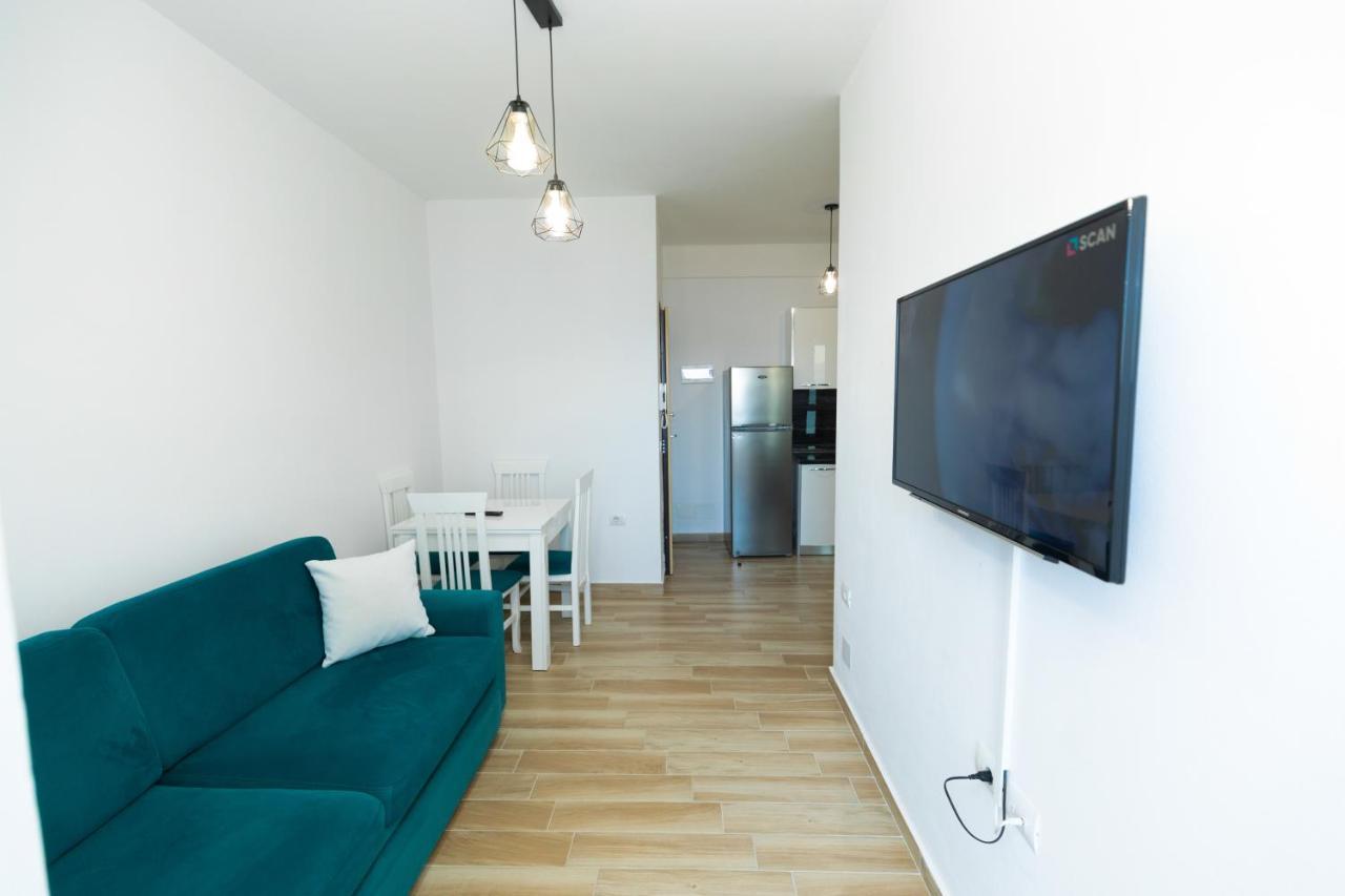 Seaview Apartments Vlore Exterior photo