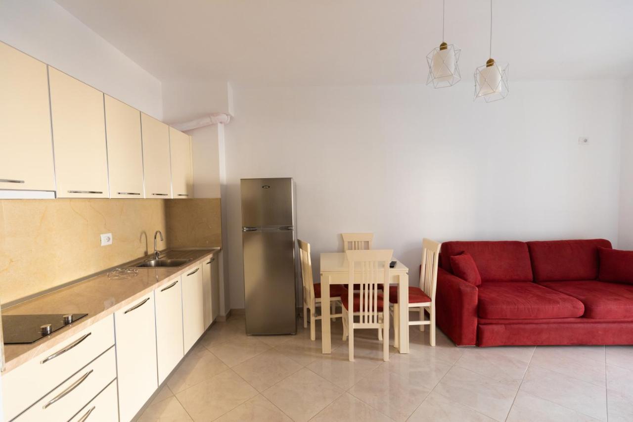 Seaview Apartments Vlore Exterior photo